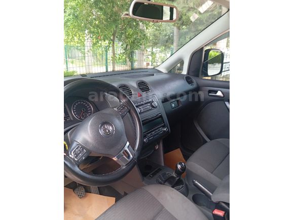 Sahibinden Volkswagen Caddy 1.6 TDI camlı Van 2015 Model Mersin