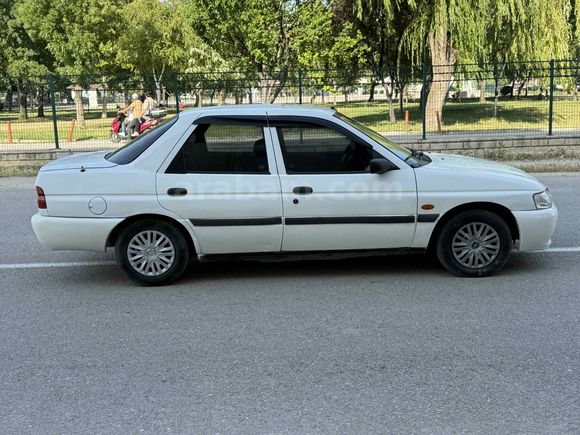 FORD ESCORT CL KLİMALI   MUANE YENİ