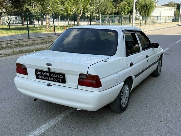 FORD ESCORT CL KLİMALI   MUANE YENİ