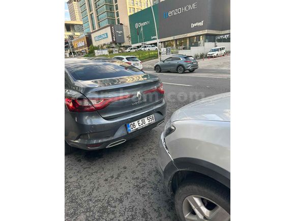 Sahibinden Renault Megane 1.5 Blue DCI Joy 2022 Model 