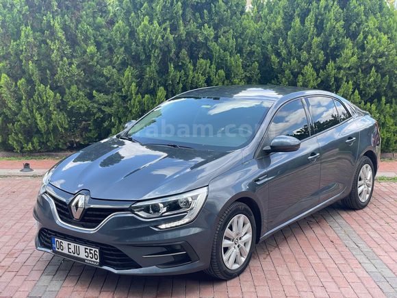 Sahibinden Renault Megane 1.5 Blue DCI Joy 2022 Model 