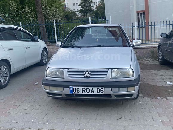 Sahibinden Volkswagen Vento 1.8 GL 1996 Model 