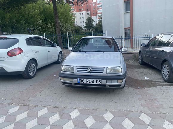 Sahibinden Volkswagen Vento 1.8 GL 1996 Model 