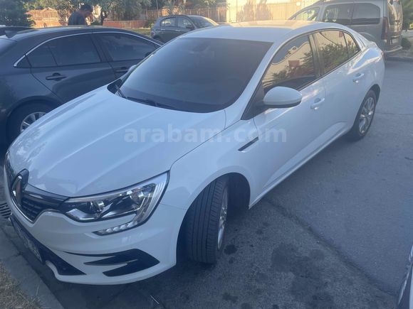 Sahibinden Renault Megane 1.3 TCe Joy Comfort 2021 Model İstanbul 83.000 km Beyaz