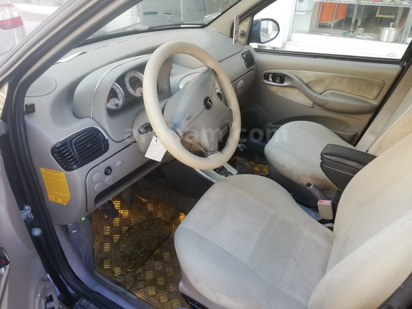 Sahibinden Tata Indigo 1.4 MPFI Comfort 2008 Model Kütahya 152.000 km Siyah 7
