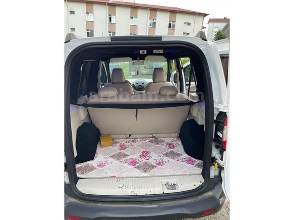 Sahibinden Ford Transit Courier 1.5 TDCi Trend 2021 Model