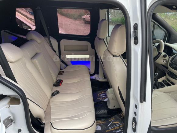 Sahibinden Ford Transit Courier 1.5 TDCi Trend 2021 Model