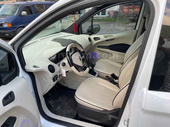 Sahibinden Ford Transit Courier 1.5 TDCi Trend 2021 Model