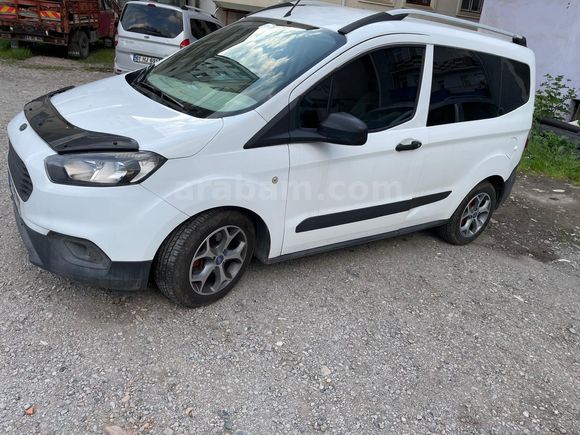 Sahibinden Ford Transit Courier 1.5 TDCi Trend 2021 Model