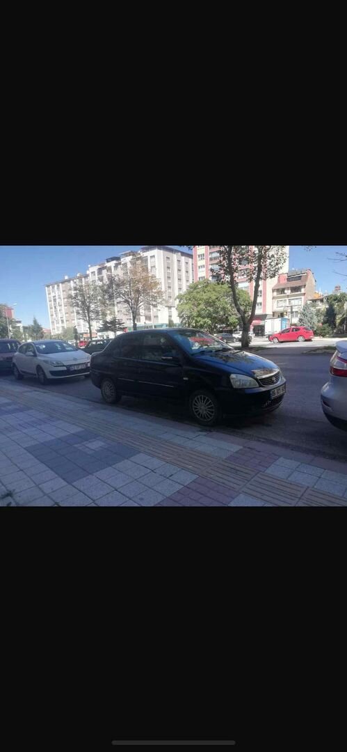 Sahibinden Tata Indigo 1.4 MPFI Comfort 2008 Model Kütahya 158.000 km Siyah 6