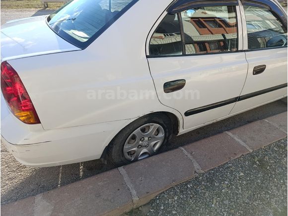 Sahibinden Hyundai Accent 1.3 Admire 2005 Model