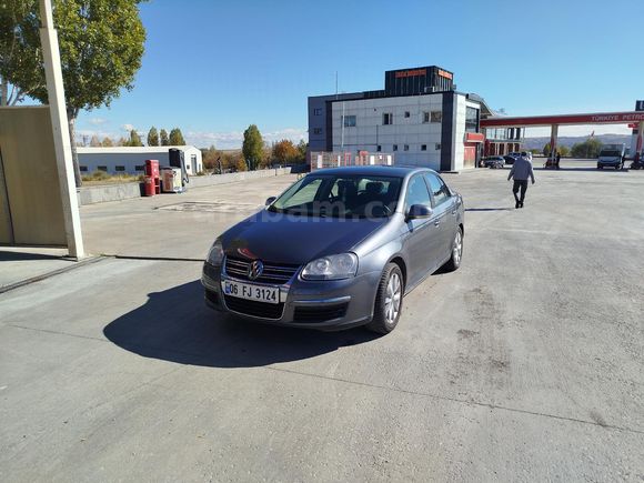 Sahibinden Volkswagen Jetta 1.6 Primeline 2011 Model