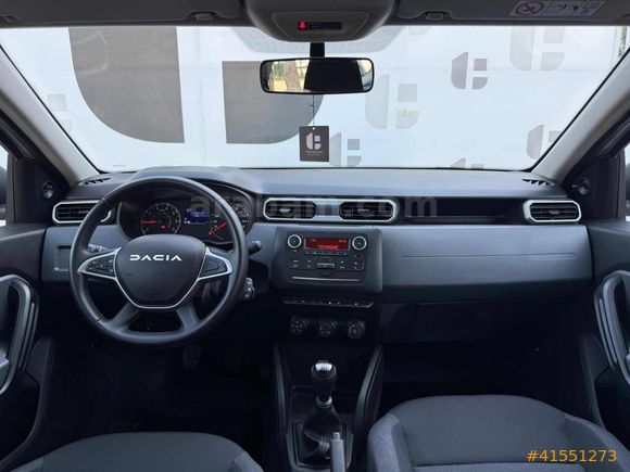 2024 DACİA DUSTER ESSENTİAL HATASIZ-BOYASIZ-4X4-17.500KM