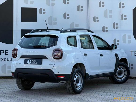 2024 DACİA DUSTER ESSENTİAL HATASIZ-BOYASIZ-4X4-17.500KM