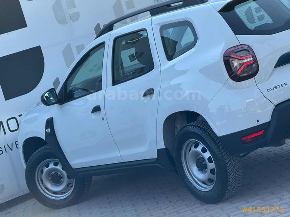 2024 DACİA DUSTER ESSENTİAL HATASIZ-BOYASIZ-4X4-17.500KM