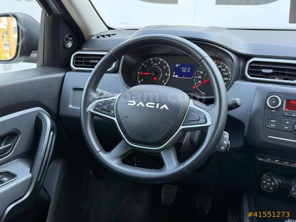 2024 DACİA DUSTER ESSENTİAL HATASIZ-BOYASIZ-4X4-17.500KM