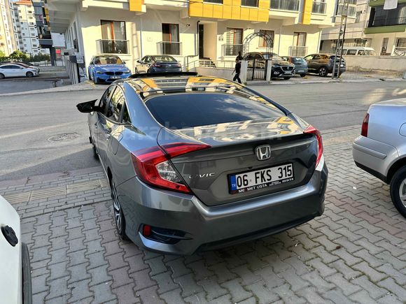 Sahibinden Honda Civic 1.6i VTEC Eco Executive 2017 Model 