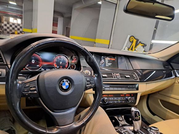 Sahibinden BMW 520i Premium..Full + full.2015 Model