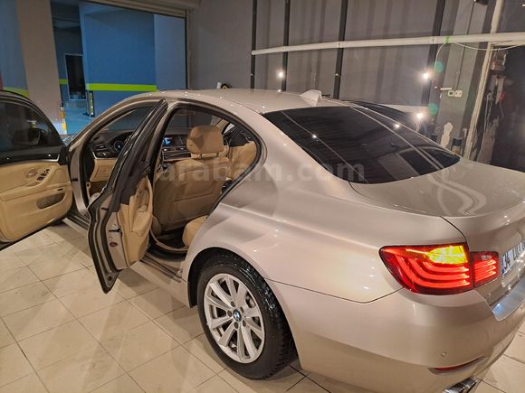Sahibinden BMW 520i Premium..Full + full.2015 Model