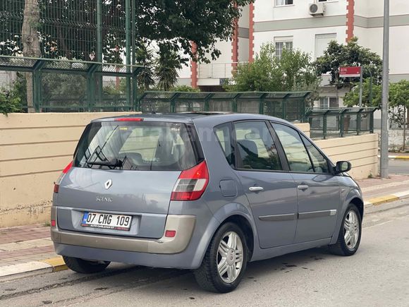 SERİ OTOMOTİV’DEN Renault Scenic 1.6 CAM TAVAN Dynamique 2004 Model Antalya