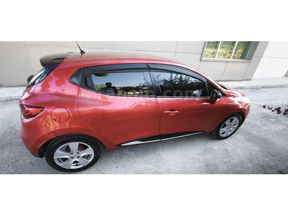 Sahibinden Renault Clio 1.2 Icon 2013 Model