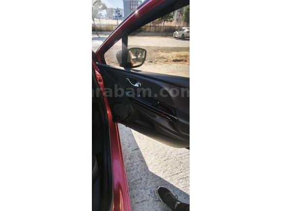 Sahibinden Renault Clio 1.2 Icon 2013 Model