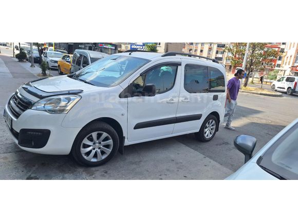 Sahibinden Peugeot Partner 1.6 BlueHDI Allure 2018 Model  207.000 km Beyaz