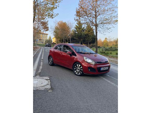 Sahibinden Kia Rio 1.4 CRDi Fancy 2013 Model 