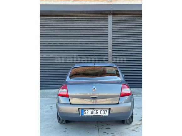 Sahibinden Renault Megane 1.6 Privilege 2006 Model 
