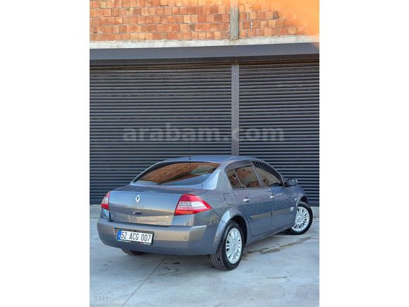 Sahibinden Renault Megane 1.6 Privilege 2006 Model 
