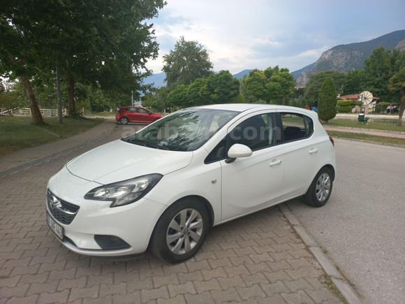 Öğretmenden Satılık 68.000 km Opel Corsa 1.4 Enjoy 2017 Model