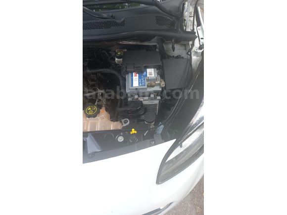 Öğretmenden Satılık 68.000 km Opel Corsa 1.4 Enjoy 2017 Model