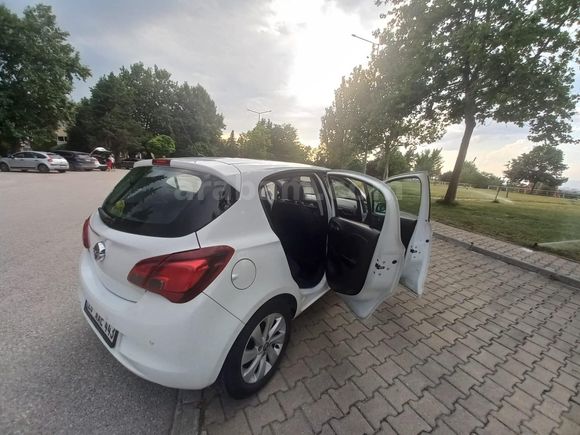 Öğretmenden Satılık 68.000 km Opel Corsa 1.4 Enjoy 2017 Model