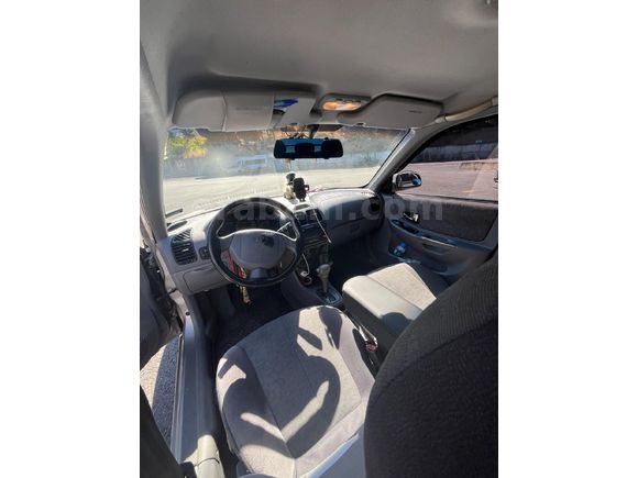 Sahibinden Hyundai Accent 1.6 Admire 2006 Model  259.750 km fiyatta pqzarlık payı var