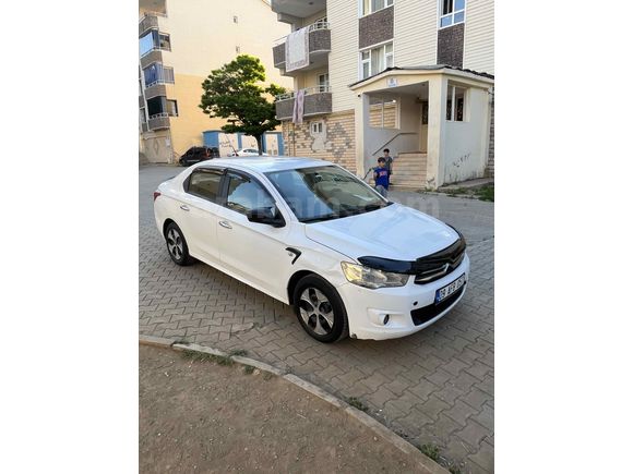 Sahibinden Citroen C-Elysée 1.6 HDi Attraction 2016 Model  203.000 km Beyaz