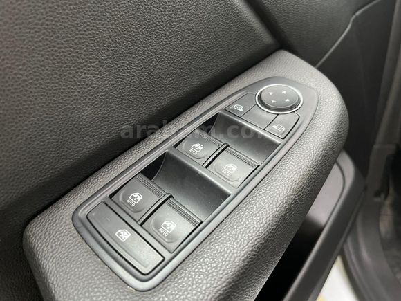 2023 Renault Clio 1.0 TCe Touch Hatasız