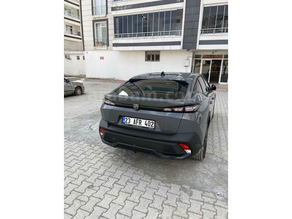 Öğretmenden hatasız Peugeout 408