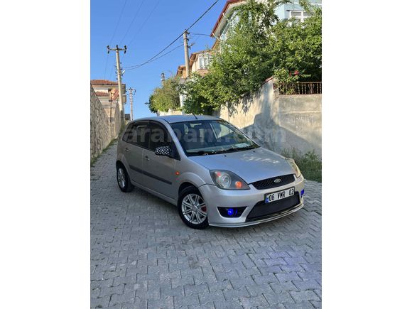 Sahibinden Ford Fiesta 1.4 TDCi Comfort 2006 Model 