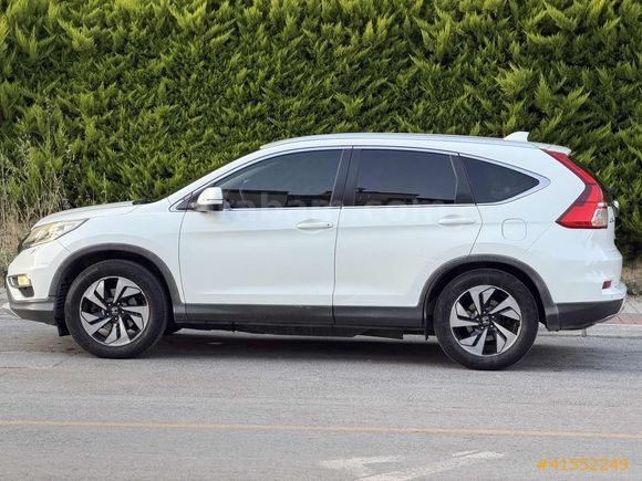 HATASIZ MAHİYETİNDE (1 kapı boyalı), OTOMATİK HONDA C-RV