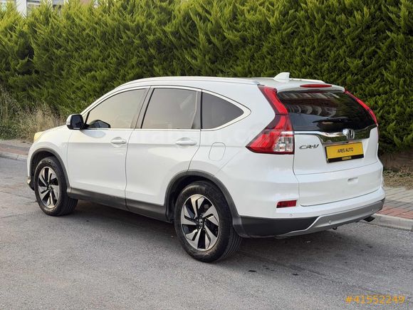 HATASIZ MAHİYETİNDE (1 kapı boyalı), OTOMATİK HONDA C-RV