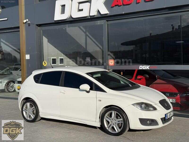 Galeriden Seat Leon 1.4 TSI Copa Plus 2012 Model Aksaray 98.000 km Beyaz