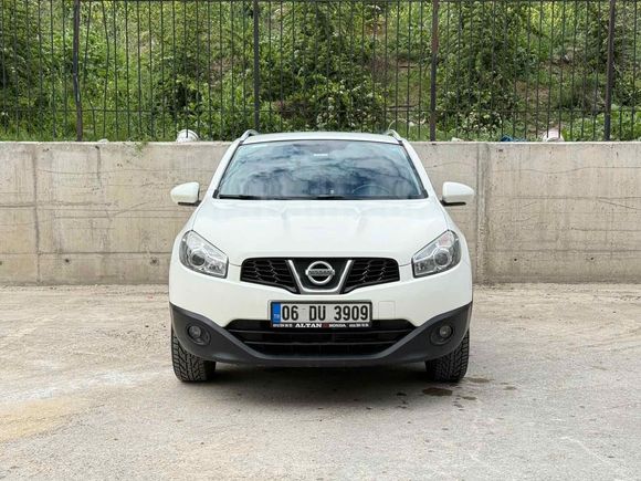 Sahibinden Nissan Qashqai 1.6 Benzinli 2012 Model 