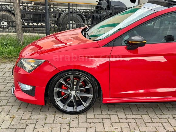 2015 MODEL//135.000KM//CAM TAVAN//MANUEL//KIRMIZI