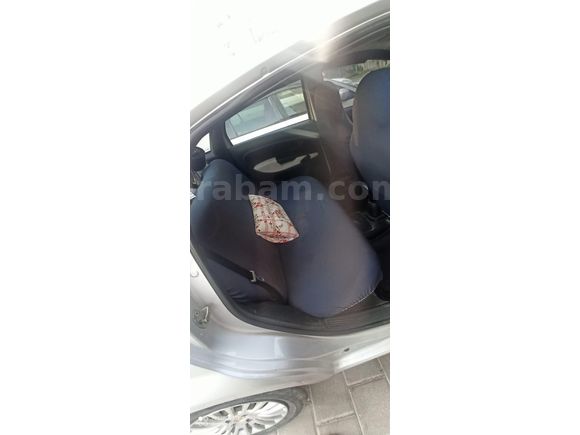 Sahibinden Fiat Linea 1.4 Fire Active 2008 Model  391.000 km Gri