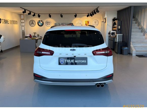 TR MOTORS ' DAN TEMİZ VE BAKIMLI FORD FOCUS STATİON WAGON