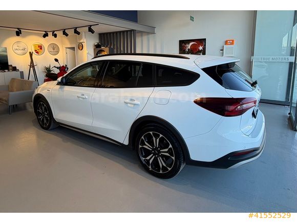 TR MOTORS ' DAN TEMİZ VE BAKIMLI FORD FOCUS STATİON WAGON