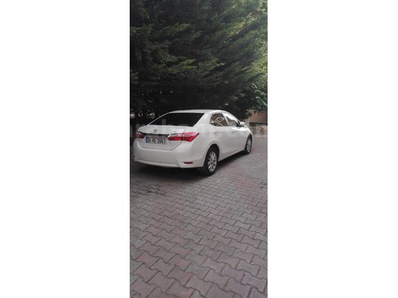 Sahibinden Toyota Corolla 1.4 D-4D Advance 2014 Model  198.500 km Beyaz