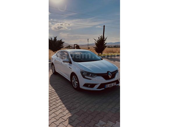 Sahibinden  HATASIZ,BOYASIZ,TRAMERSİZ touch MEGANE