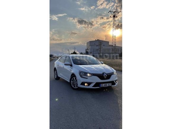 Sahibinden  HATASIZ,BOYASIZ,TRAMERSİZ touch MEGANE