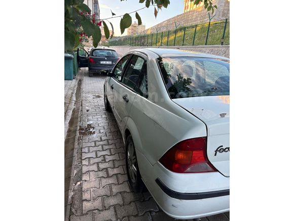 Sahibinden Ford Focus 1.6 Collection 2005 Model